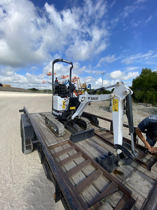 2021 BOBCAT E10