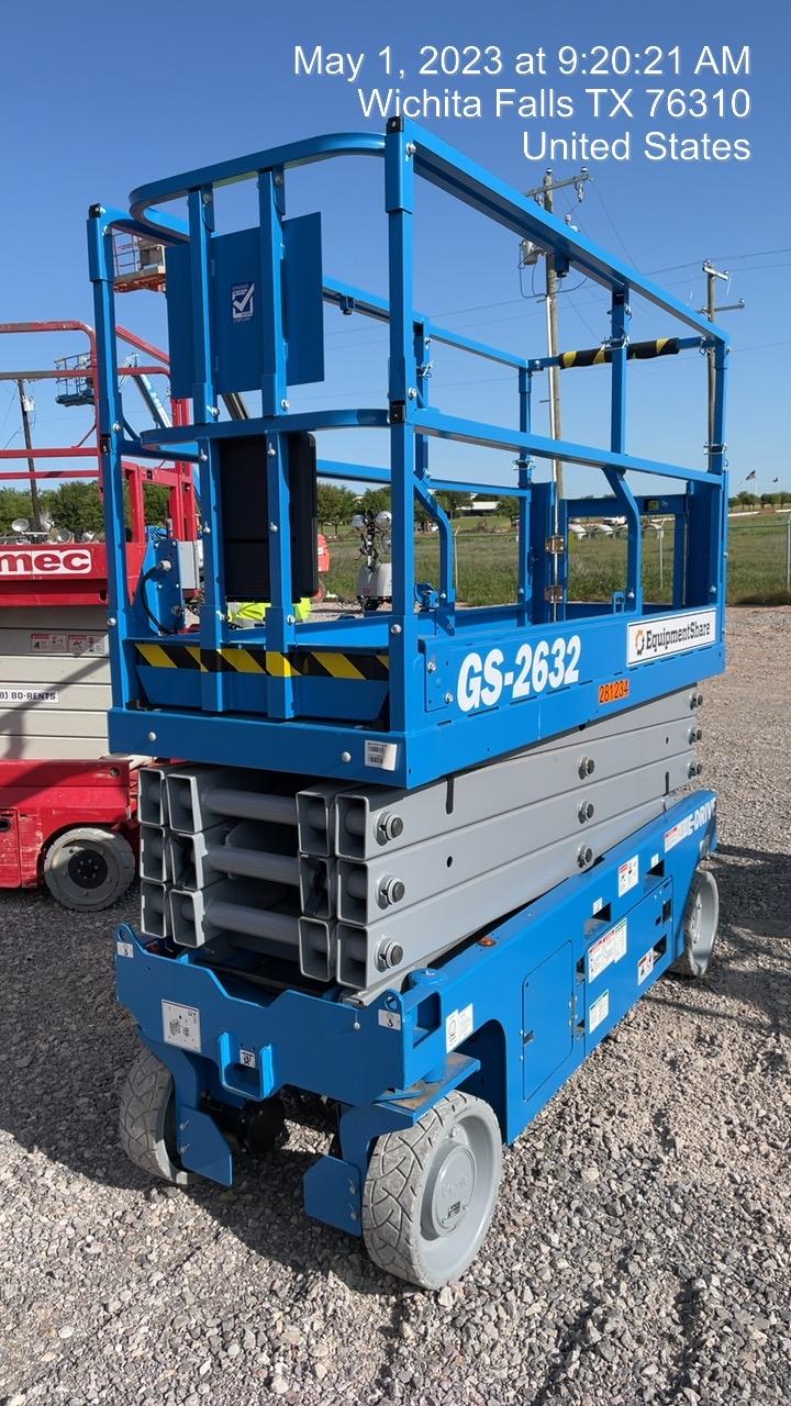 2022 GENIE GS-2632