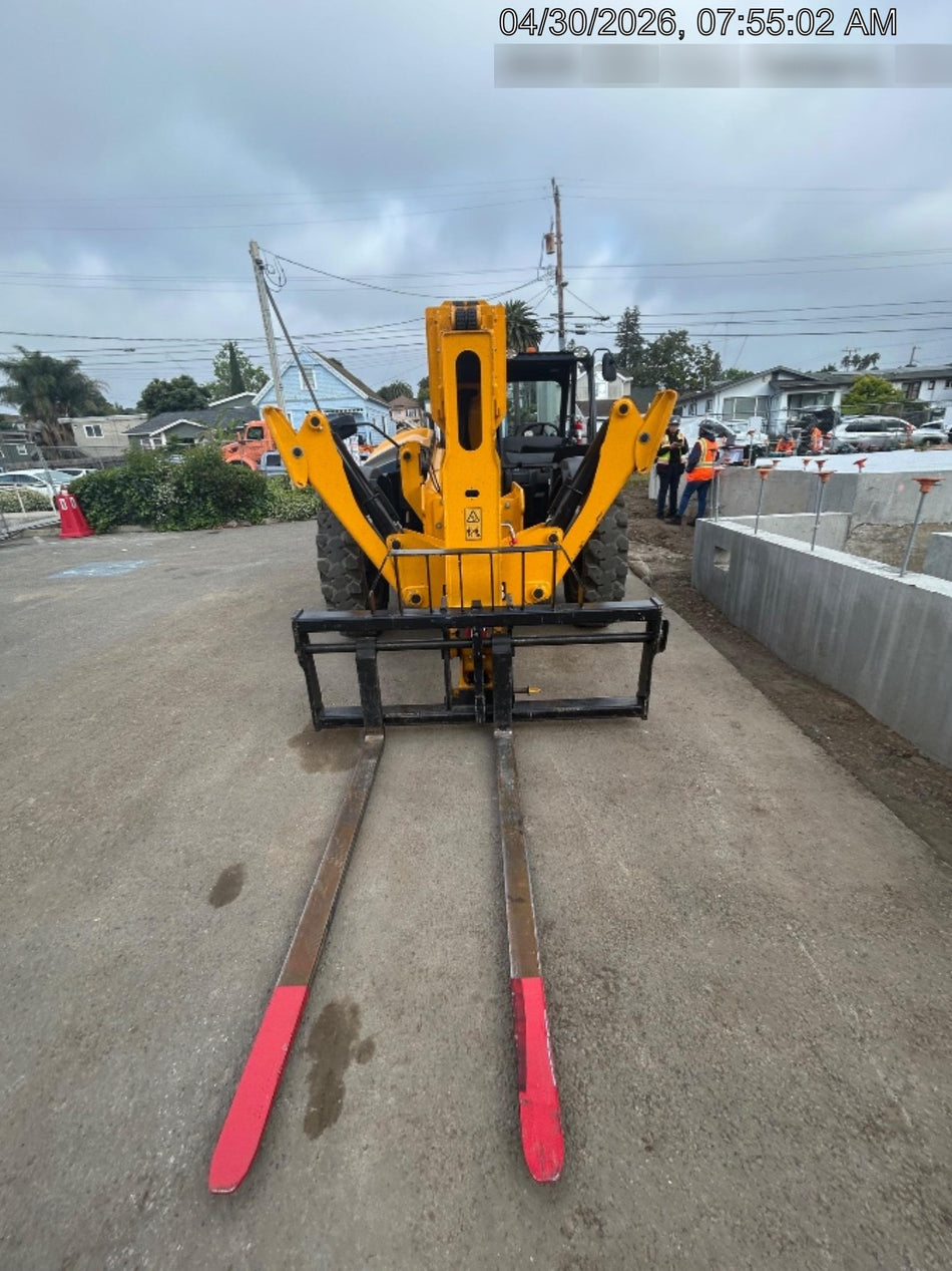 2025 JCB 510-56