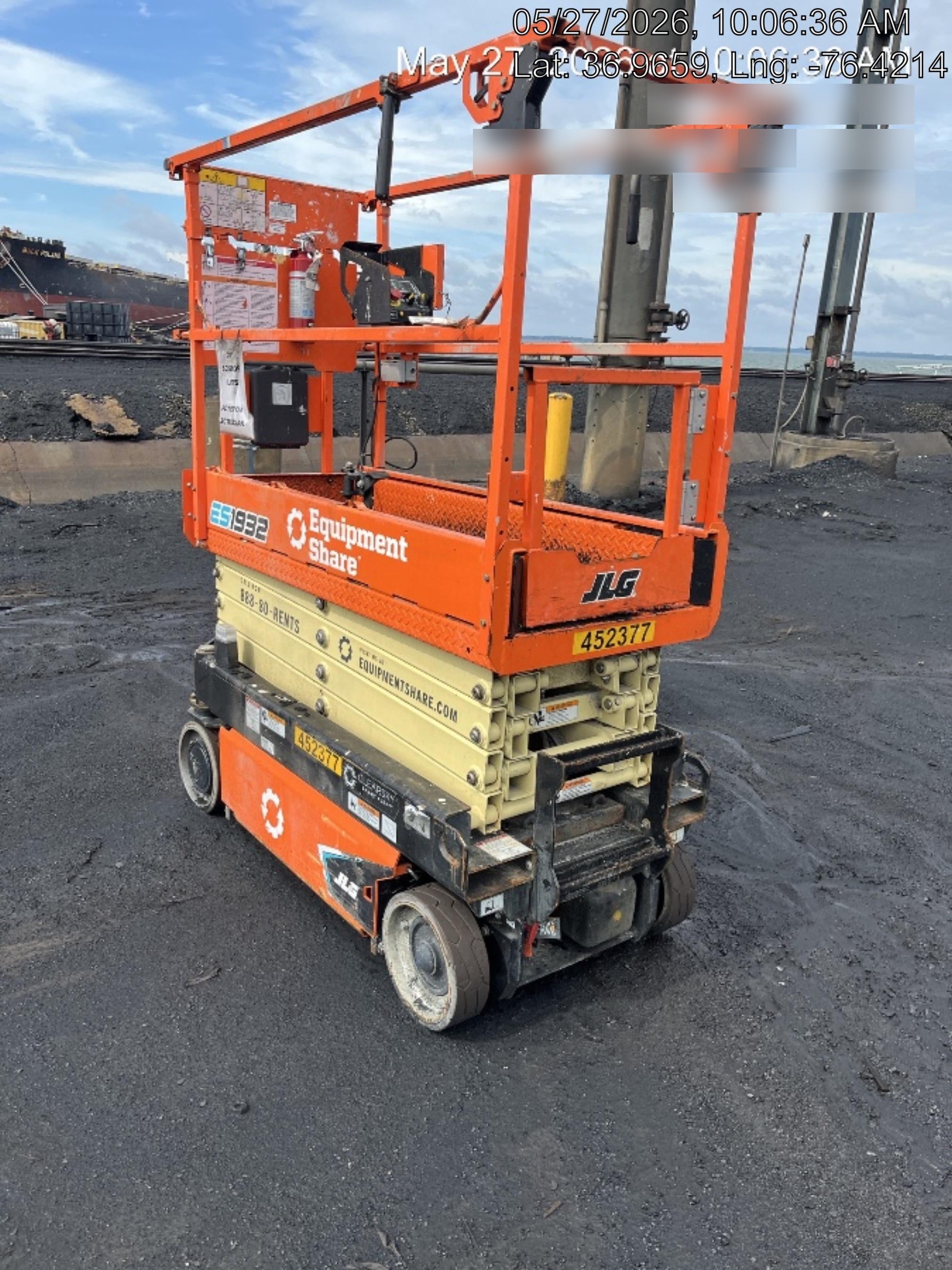 2024 JLG ES1932