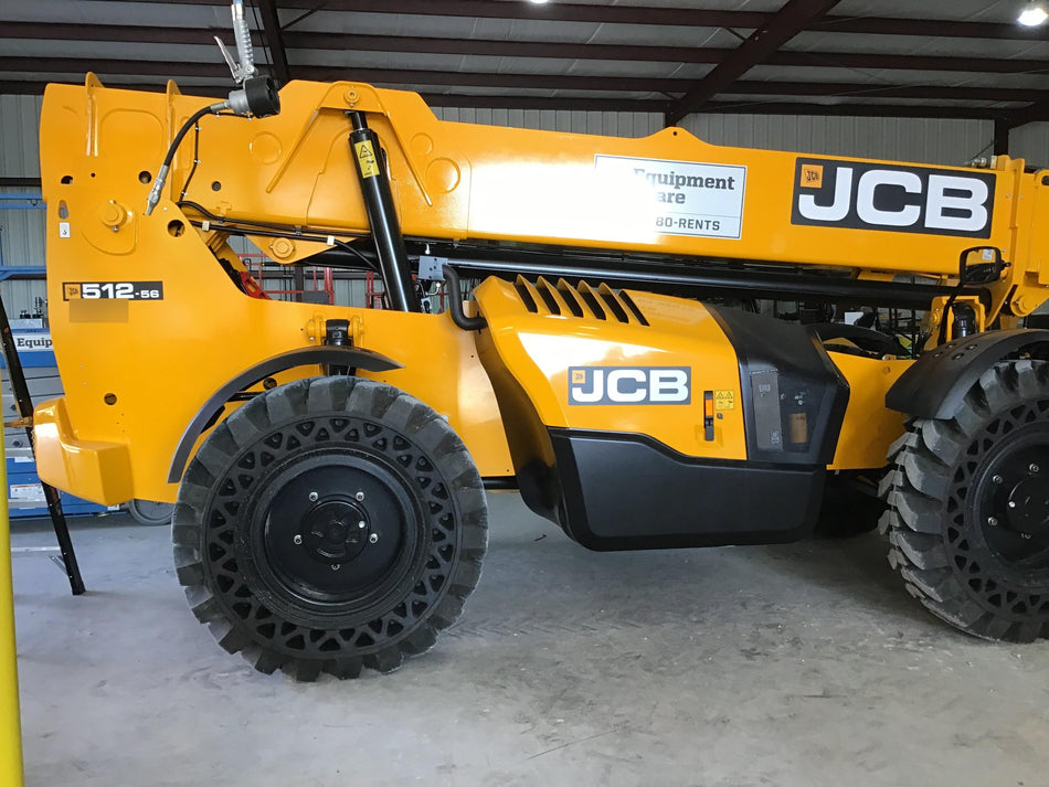 2019 JCB 512-56 JCB 512-56 109 HP w/CAB/HVAC, Beacon, Aux Hydraulics, Worklights, Solid Tires w/60" Carriage/Forks