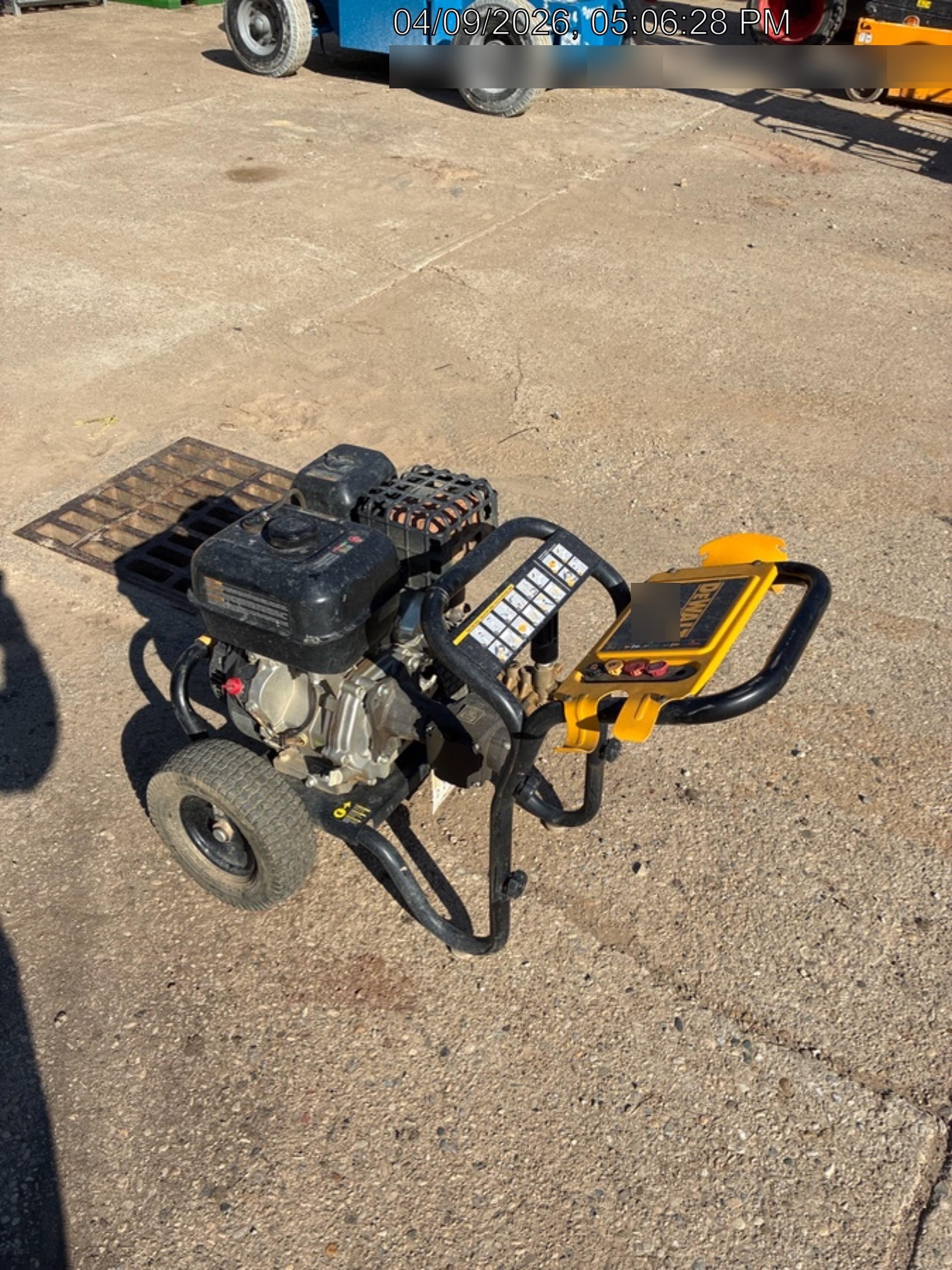 2024 DEWALT DXPW61156