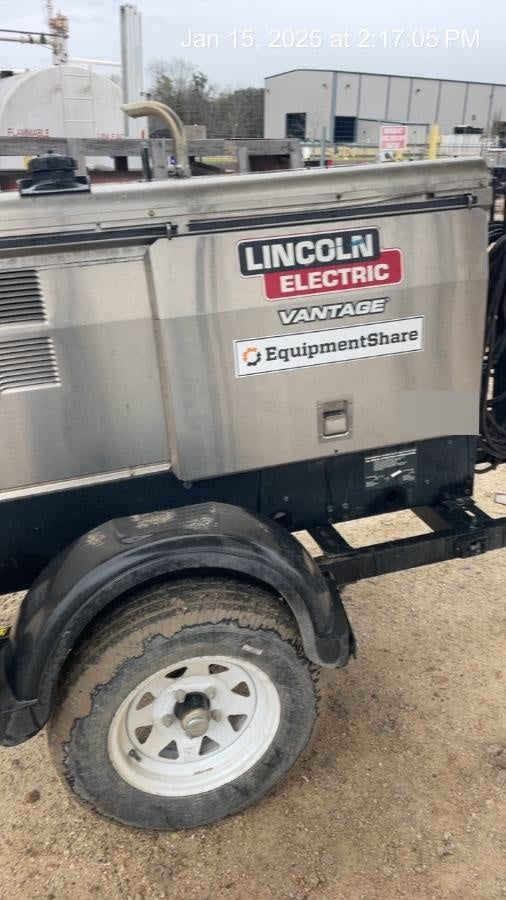 2019 Lincoln Electric Vantage 322 Welder Ready-Pak 3, Two wheel trailer, Fender and Light kit, Cable Rack