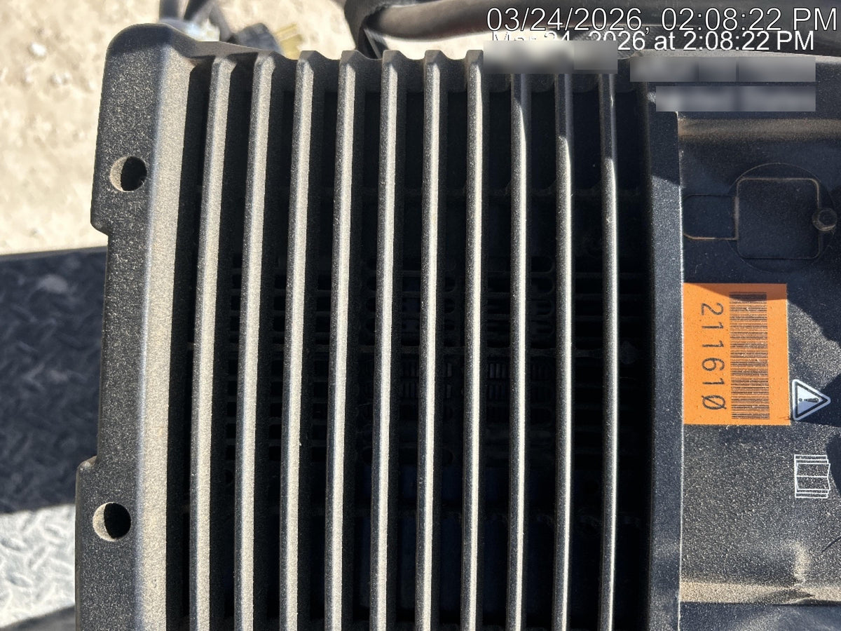 2022 MILLER ELECTRIC Maxstar 210 STR