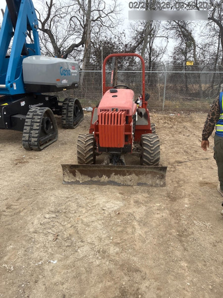 2022 DITCH WITCH RT45A