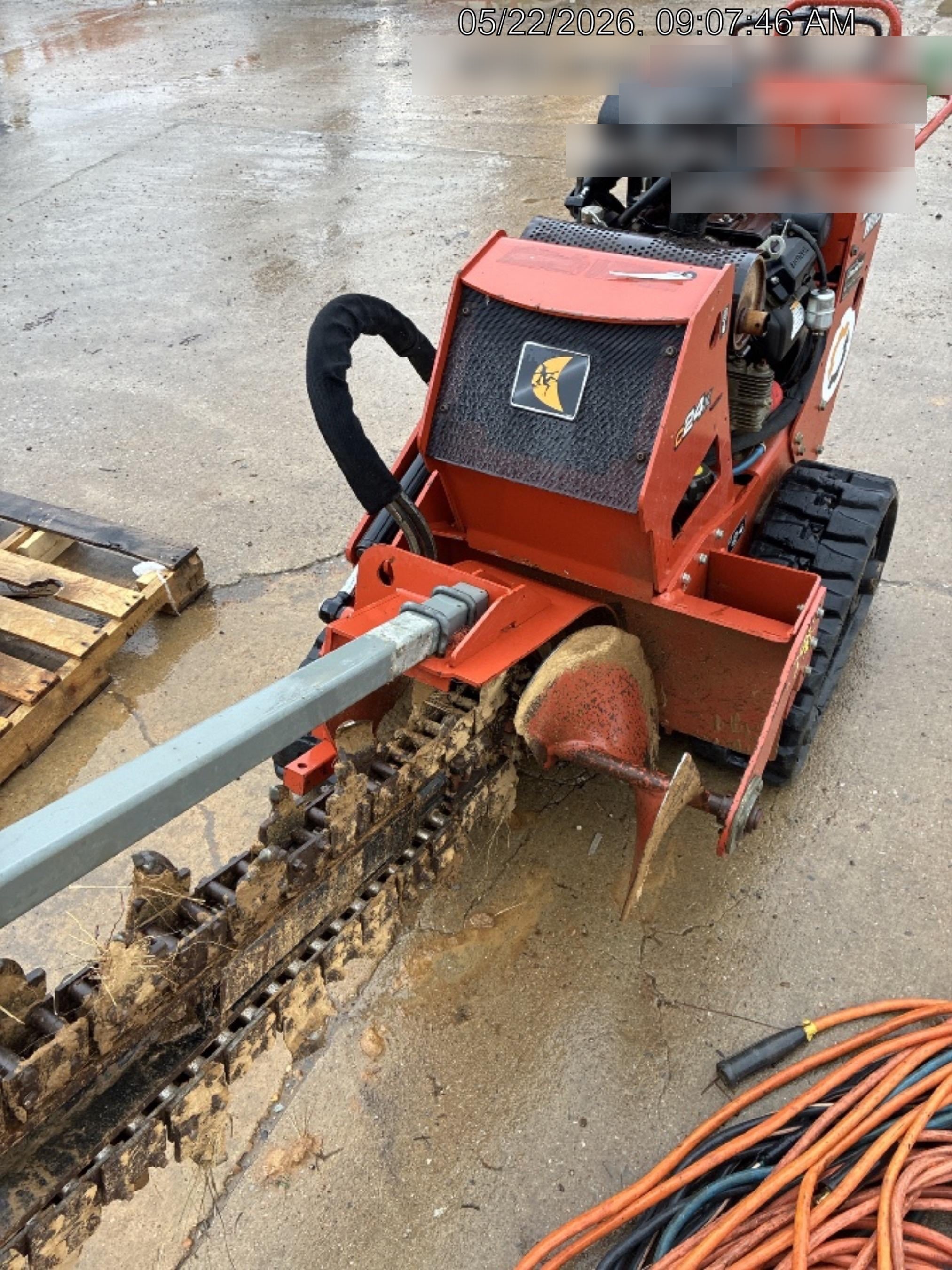 2020 DITCH WITCH C24XA