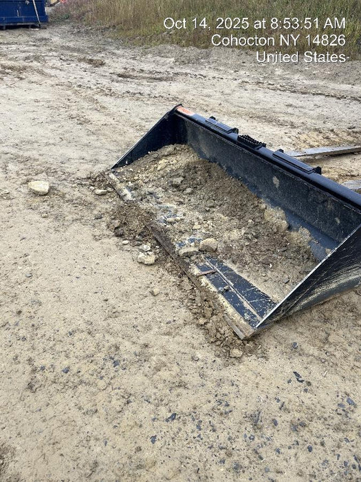 2025 JOHN DEERE 84" Bucket - John Deere