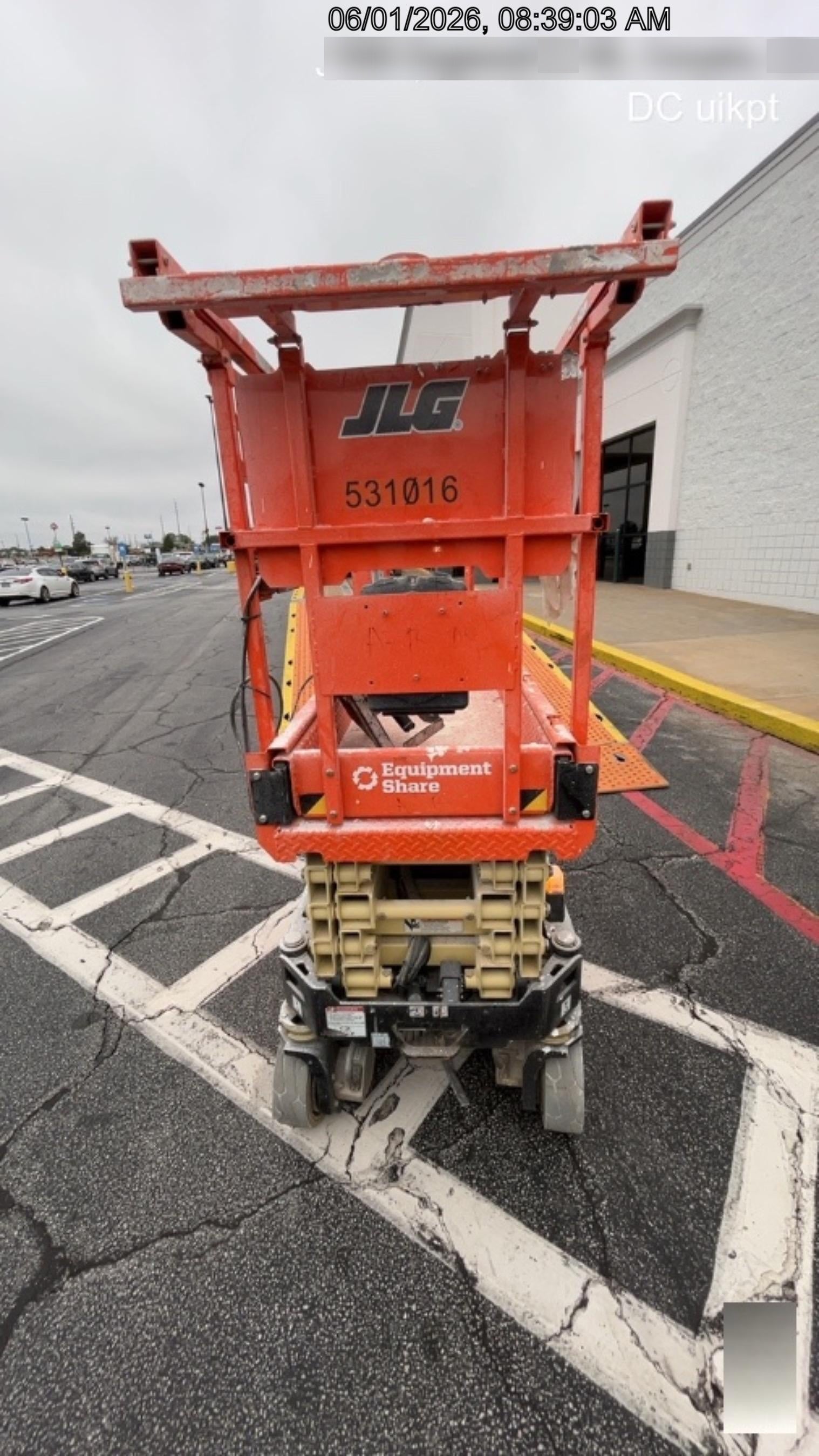 2025 JLG ES1932