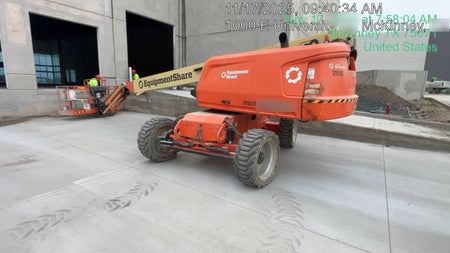 2022 JLG 660SJ
