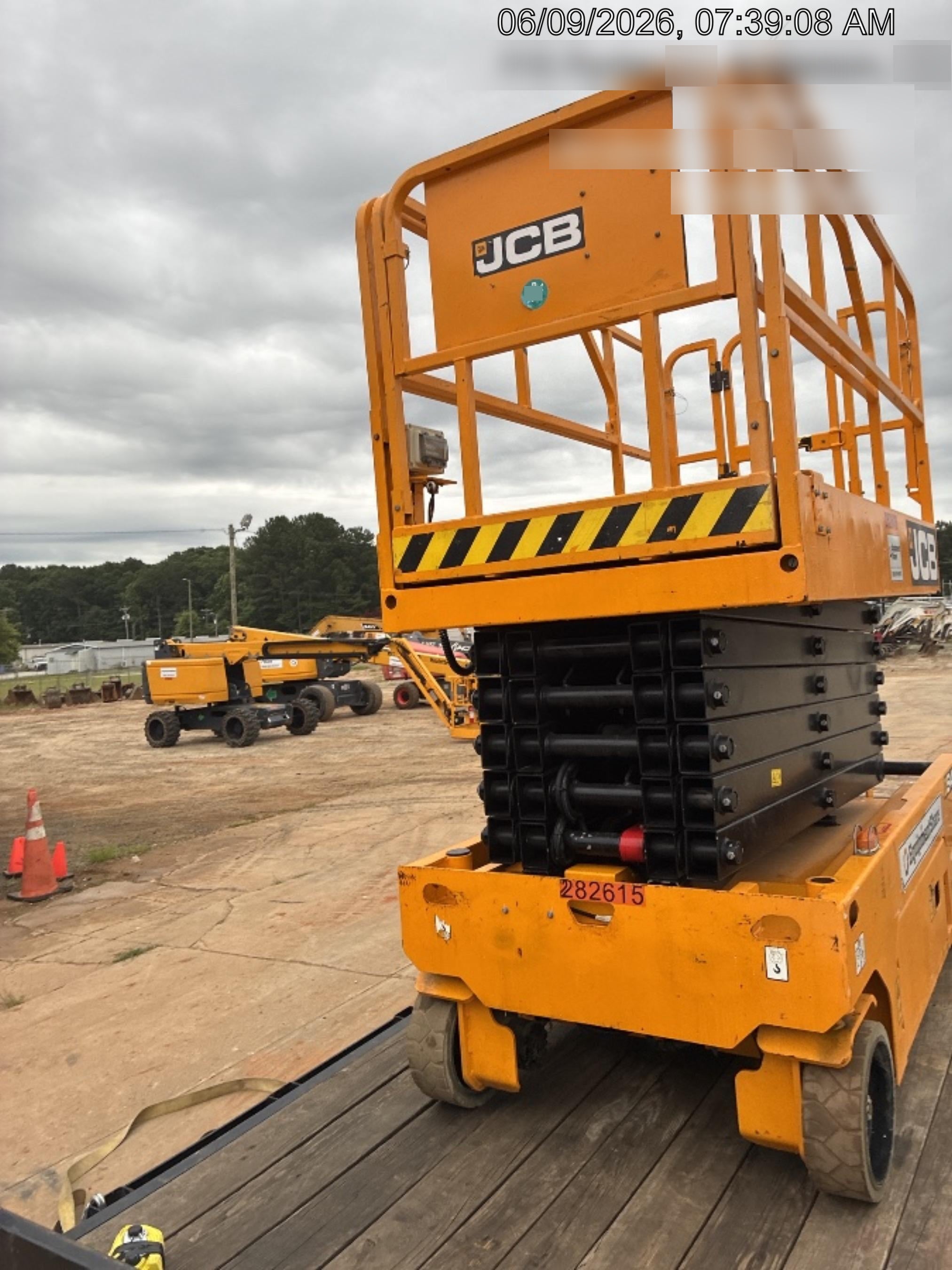 2023 JCB S4046E