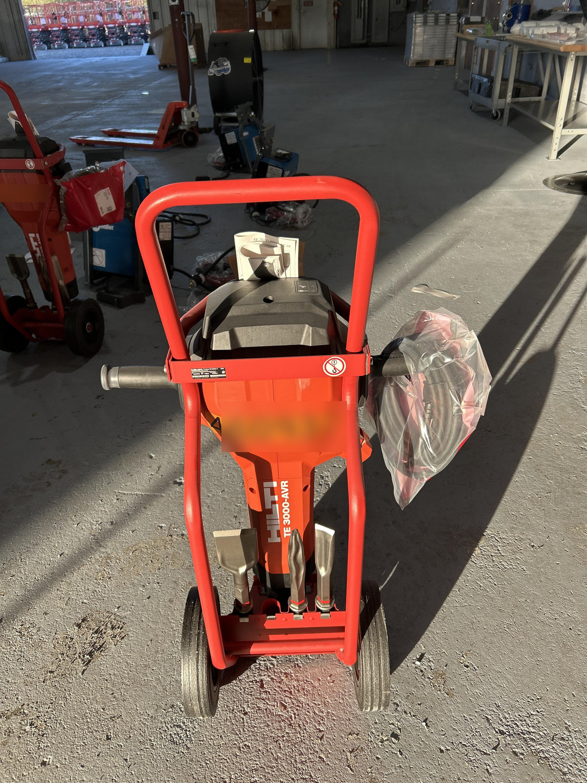 2024 HILTI TE 3000-AVR