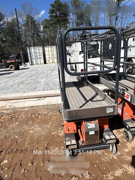 2023 JLG 1030P