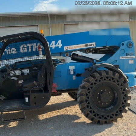 2018 Genie GTH-844 Genie GTH-844D w/Open ROPS, Solid Tires, Work Light/Beacon, 60" Carriage and Forks