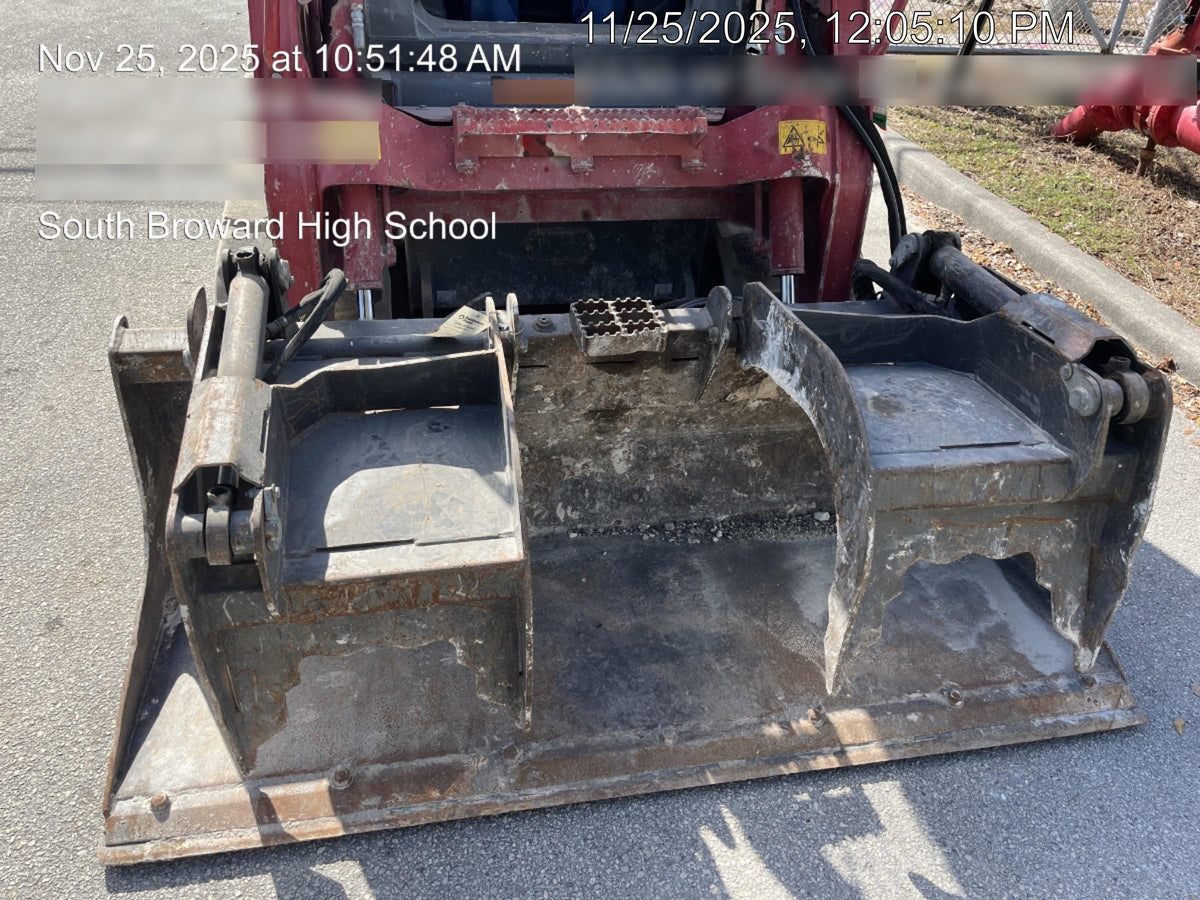 2020 PALADIN 72" Scrap Grapple Bucket - Paladin