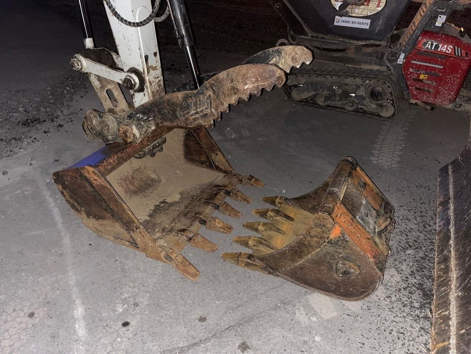 2020 TAKEUCHI TB250-2C