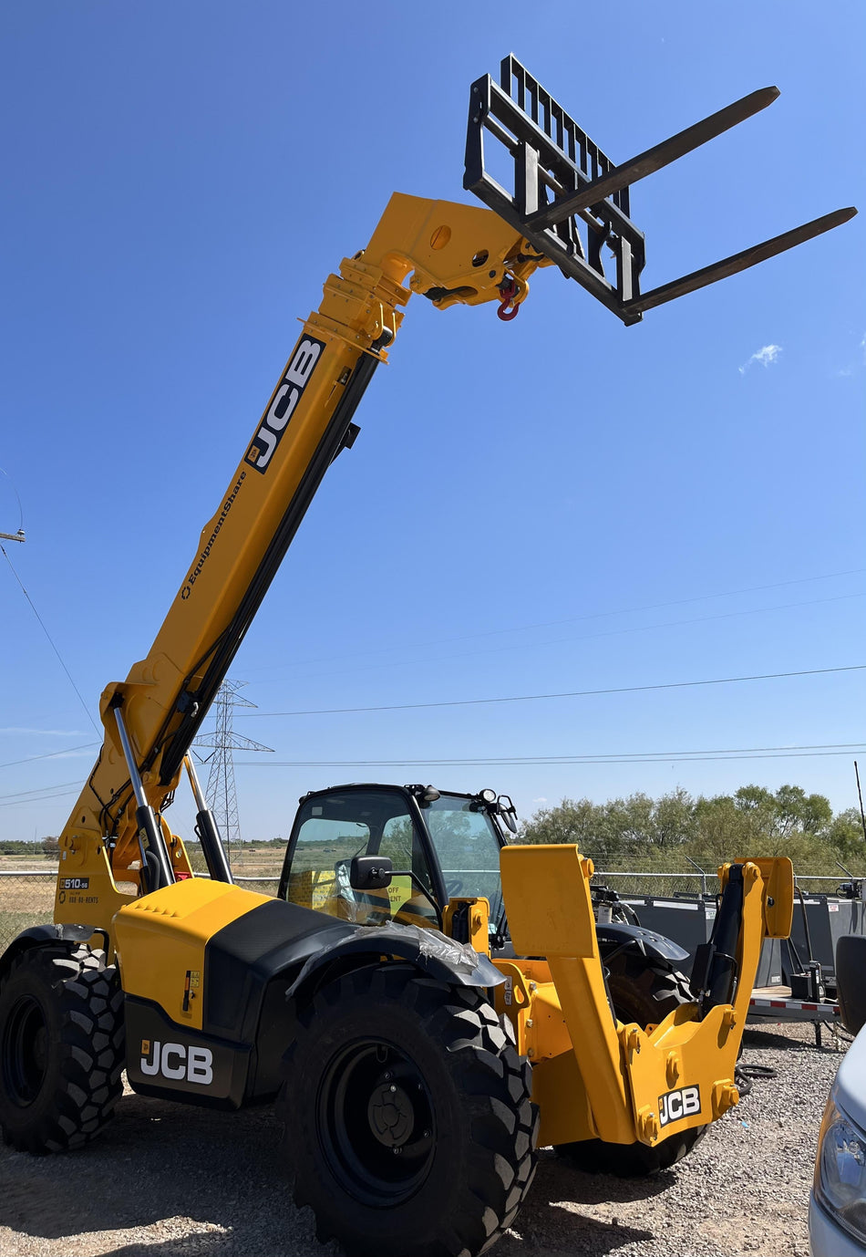 2023 JCB 510-56