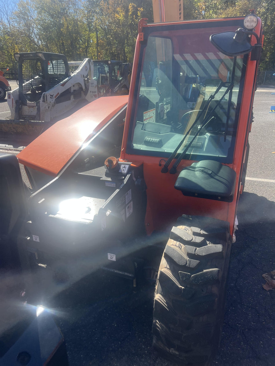 2026 JLG 519