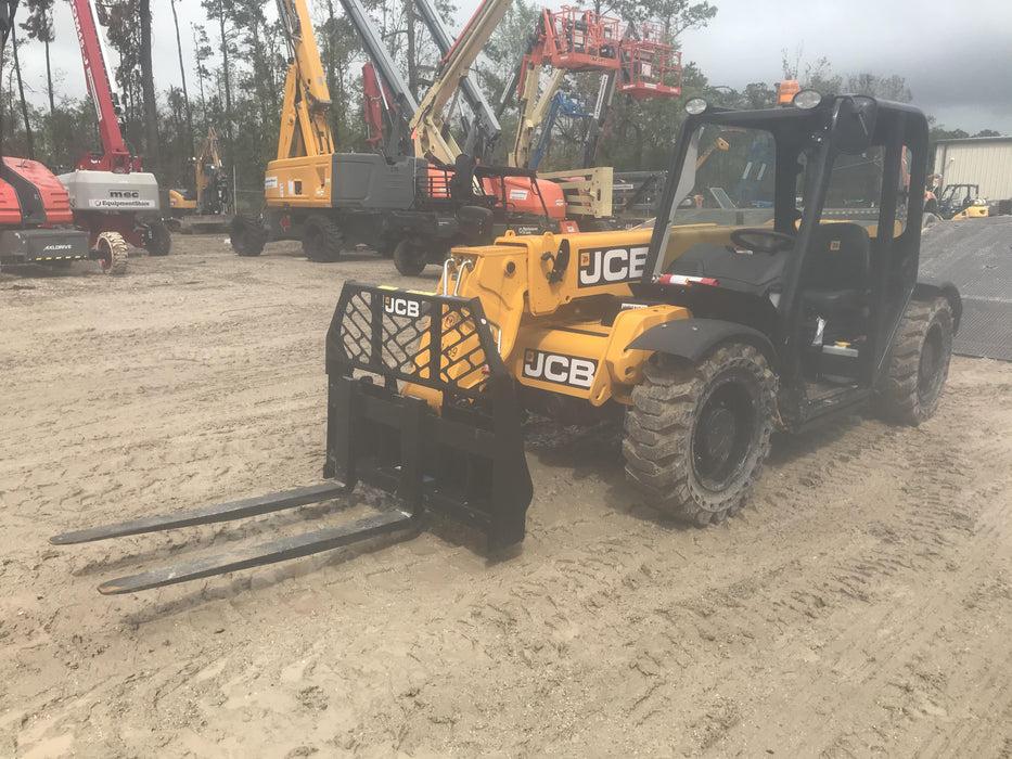 2020 JCB 505-20TC Canopy, Solid Tires, Work Lights, Beacon, Aux Hydraulics, Back up Alarm, ES Decals