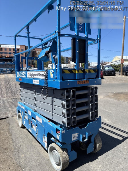 2023 GENIE GS-3232