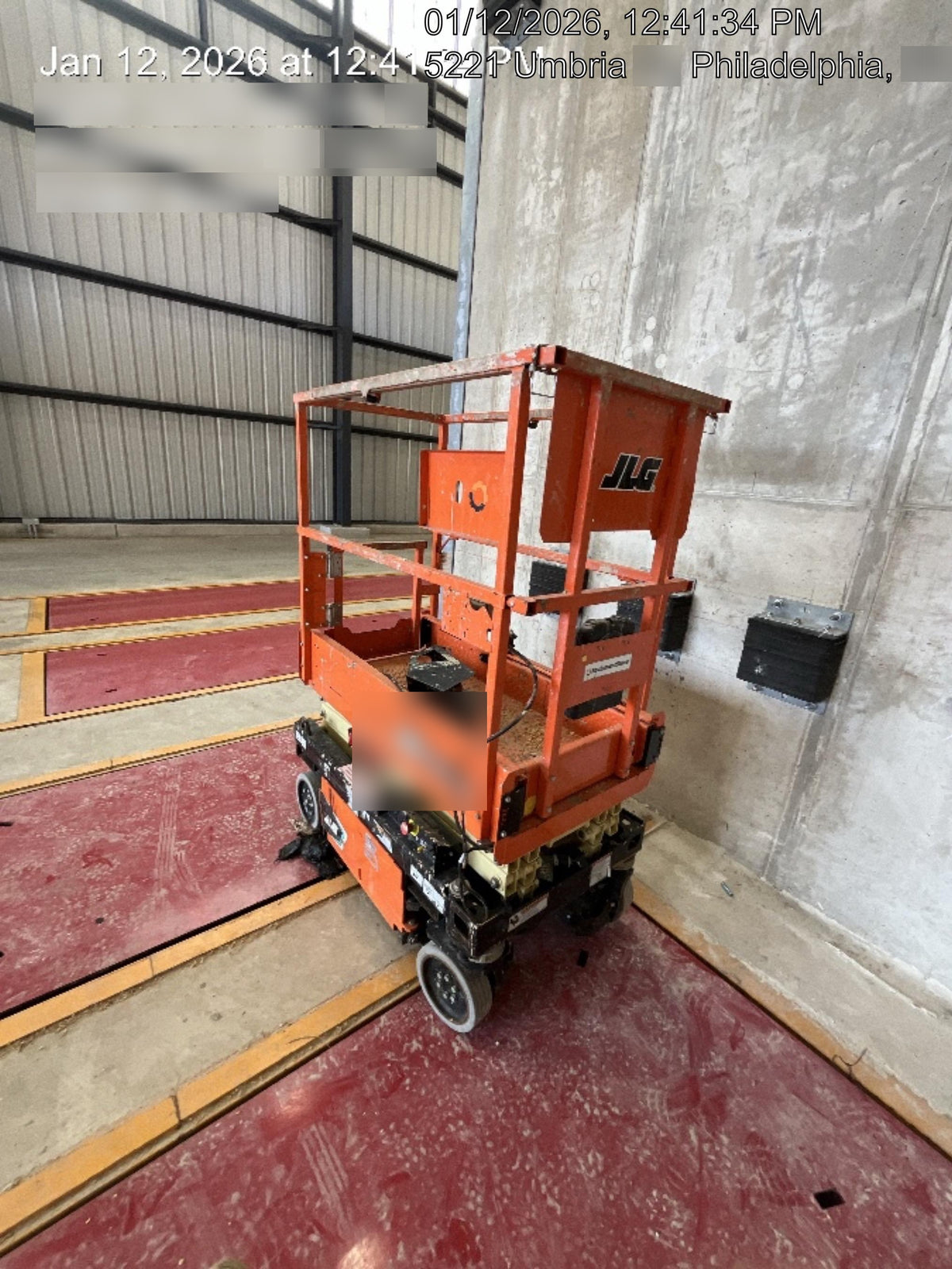 2022 JLG ES1330L