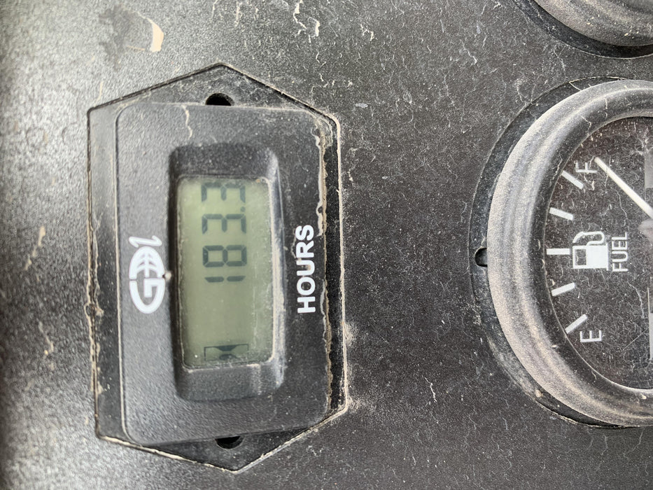 2019 Lincoln Electric Vantage 322 Welder Ready-Pak 3, Two wheel trailer, Fender and Light kit, Cable Rack