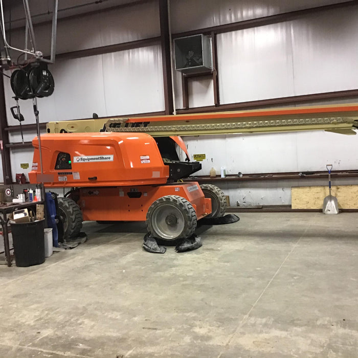 2019 JLG 660SJ
