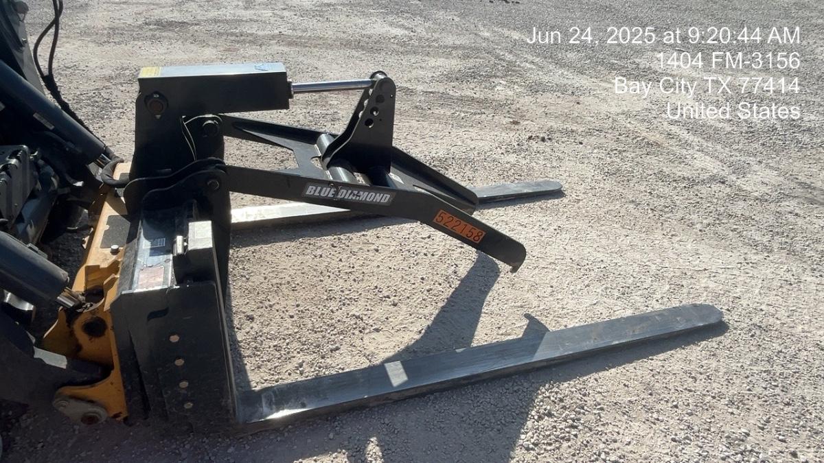 2025 BLUE DIAMOND 106012