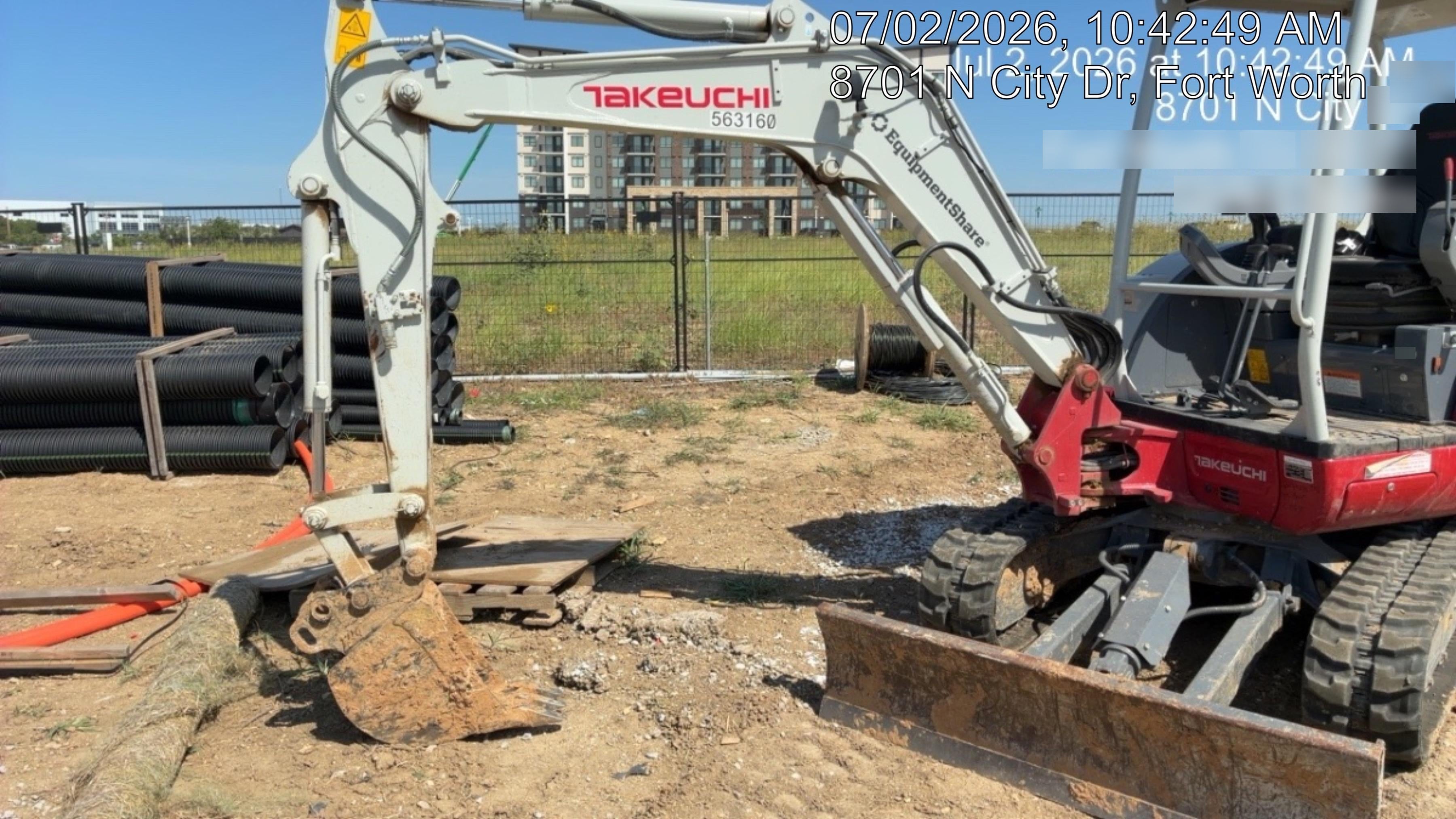 2025 TAKEUCHI TB235-2R