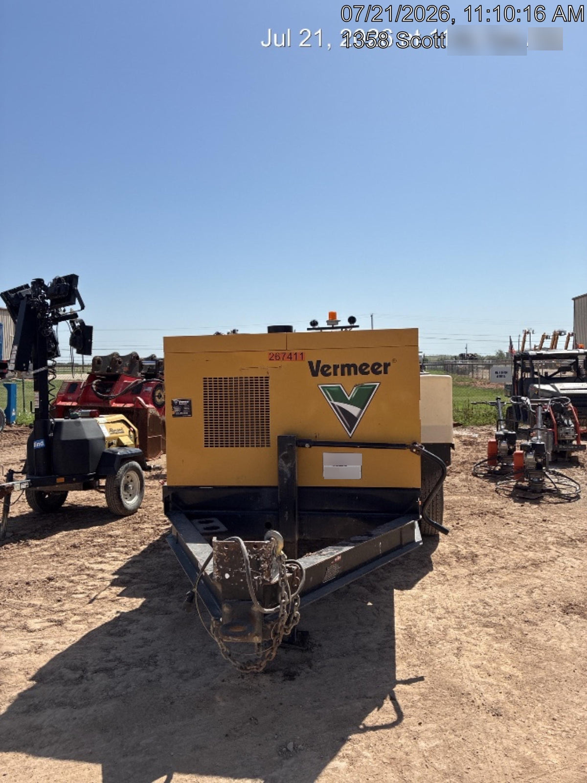 2023 VAC-TRON LP573XDT
