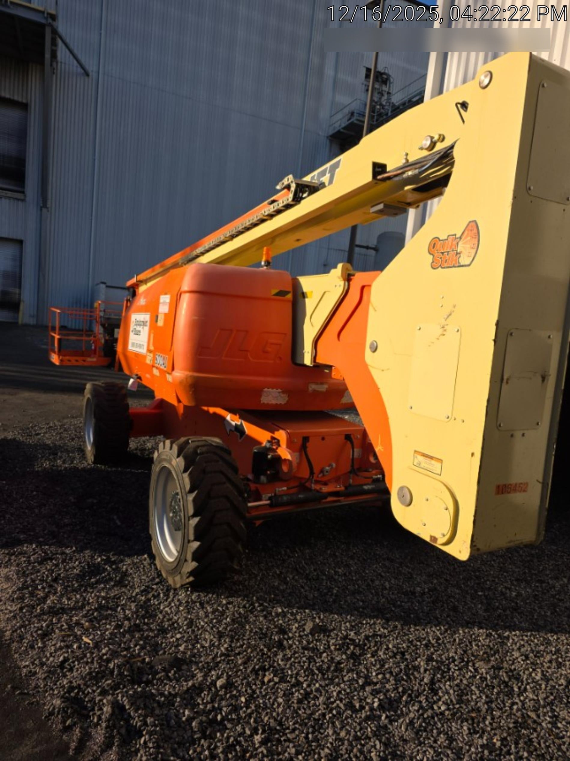 2020 JLG 800AJ