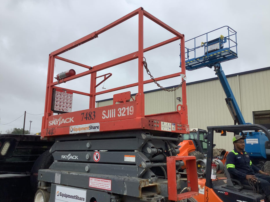 2018 SKYJACK SJIII-3219