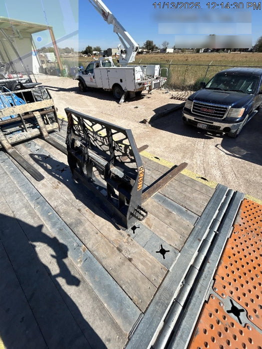 2021 PALADIN 48" Pallet Forks - Paladin