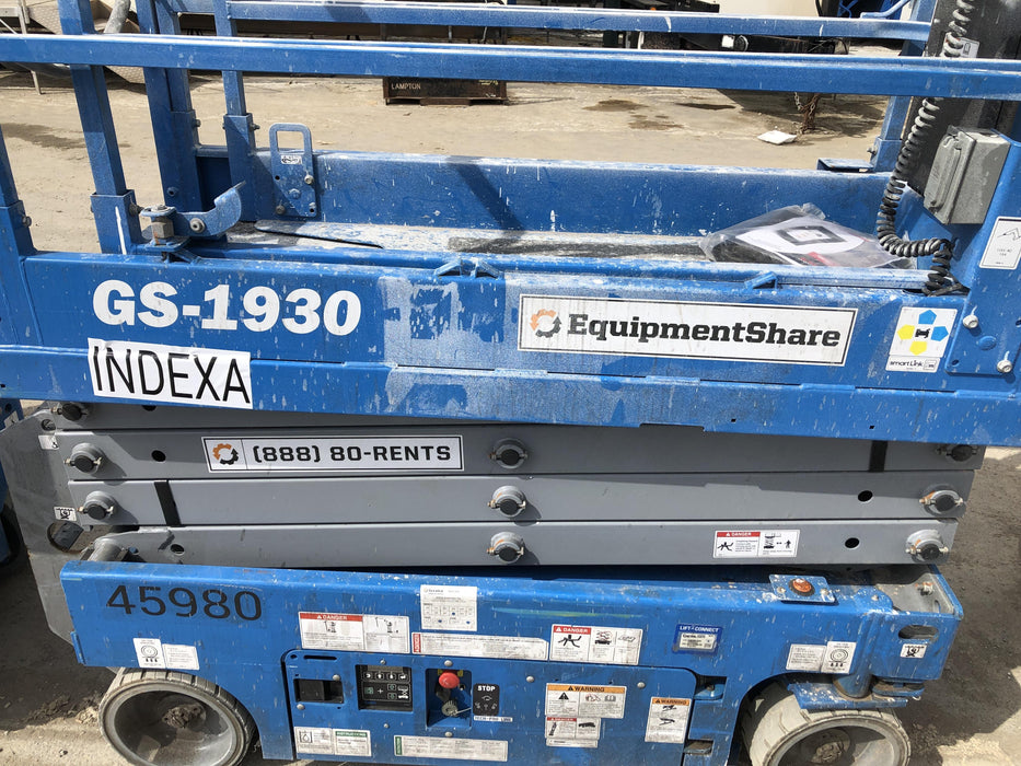 2019 Genie GS-1930 Fixed rails with chain Entry