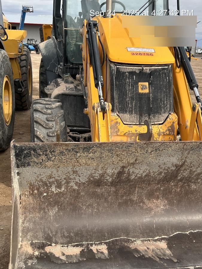 2023 JCB 3CX-14