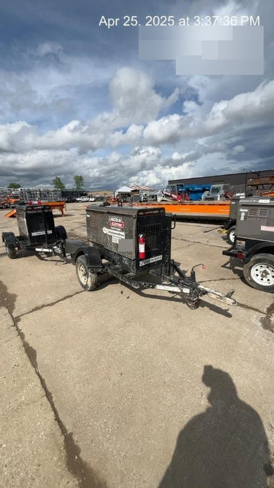 2019 Lincoln Electric Vantage 322 Welder Ready-Pak 3, Two wheel trailer, Fender and Light kit, Cable Rack