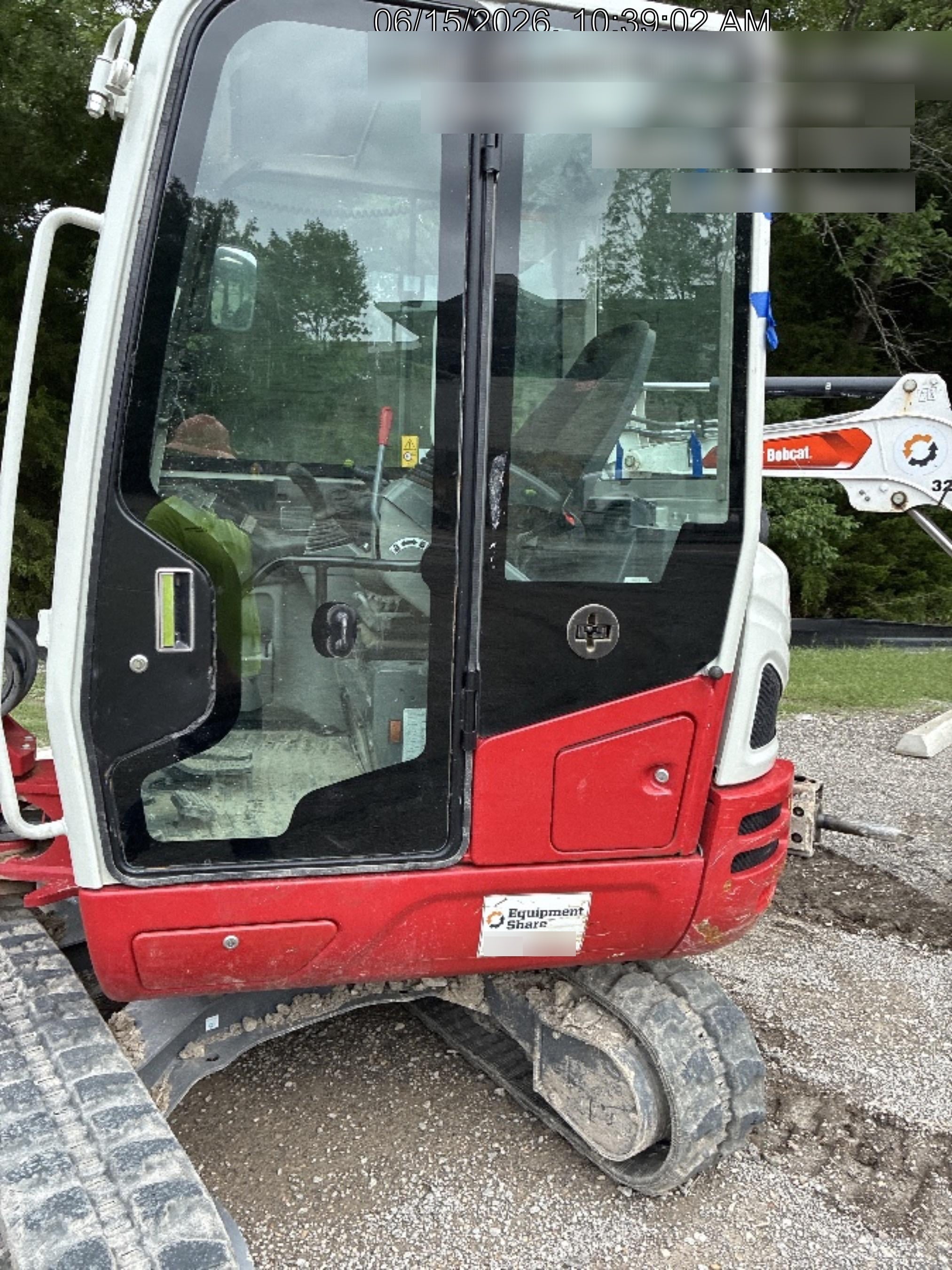 2024 TAKEUCHI TB235-2CR