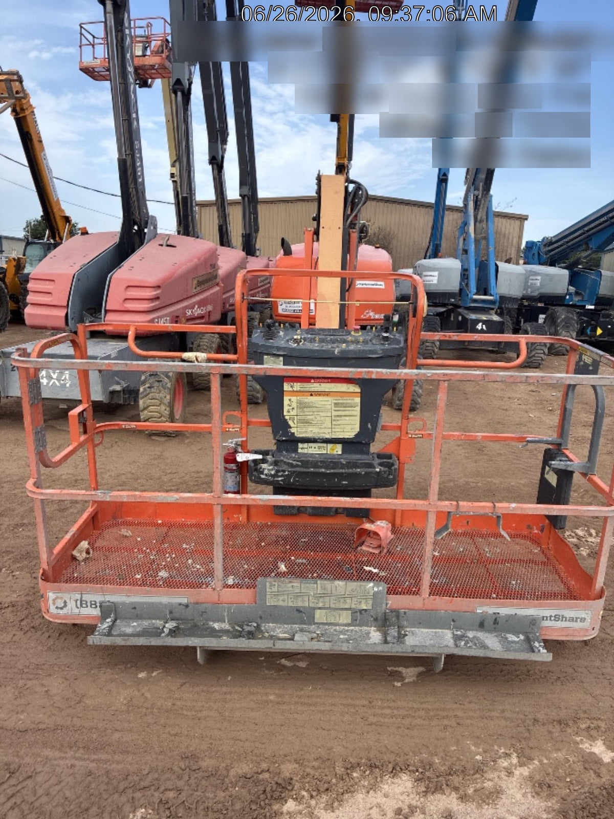 2022 JLG 460SJ