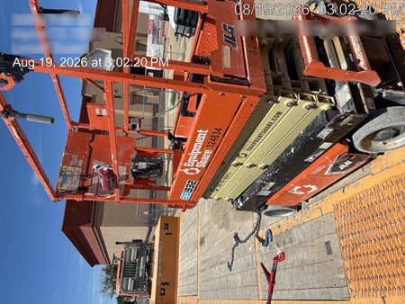 2023 JLG ES1932