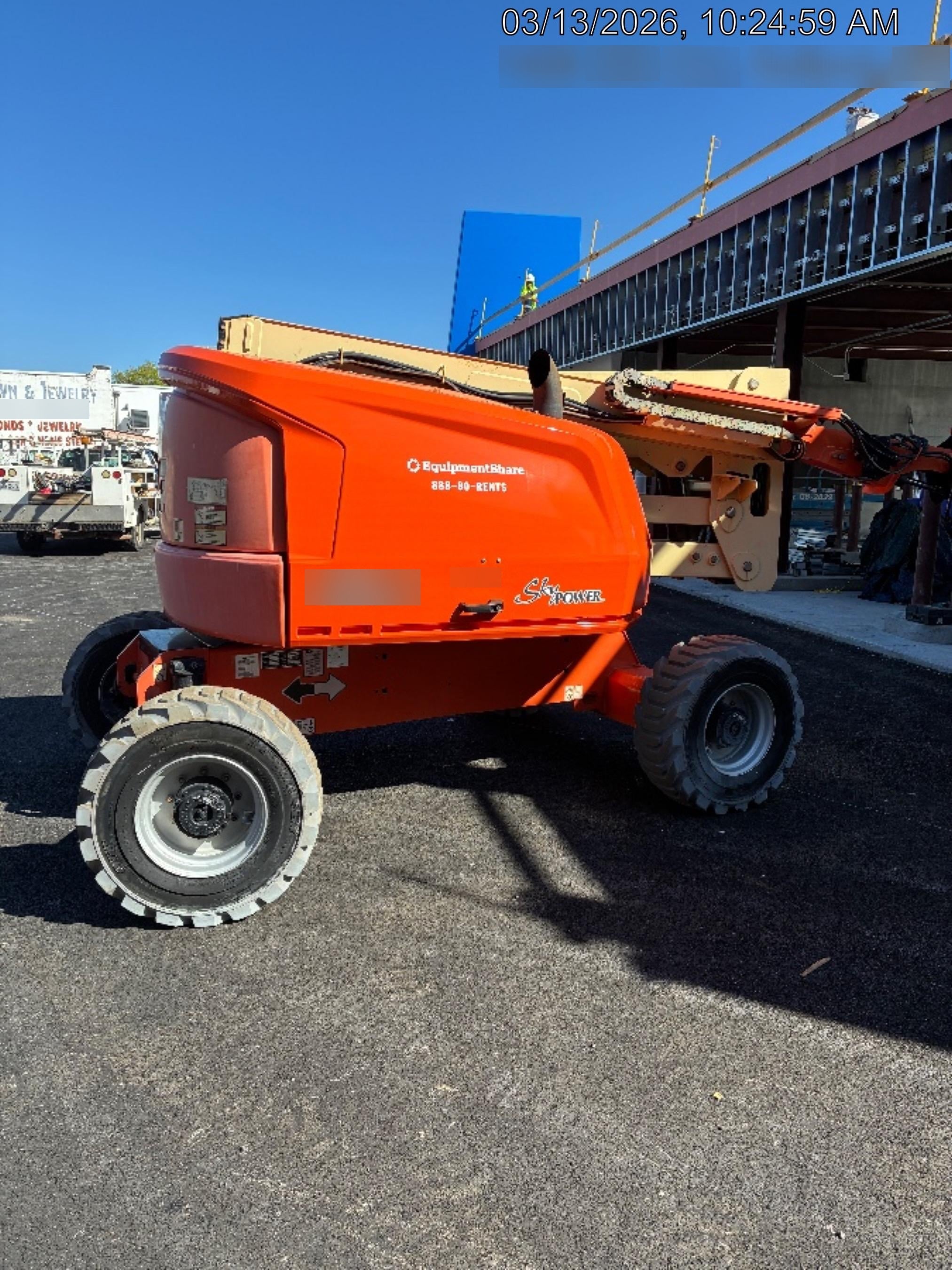 2019 JLG 450AJ