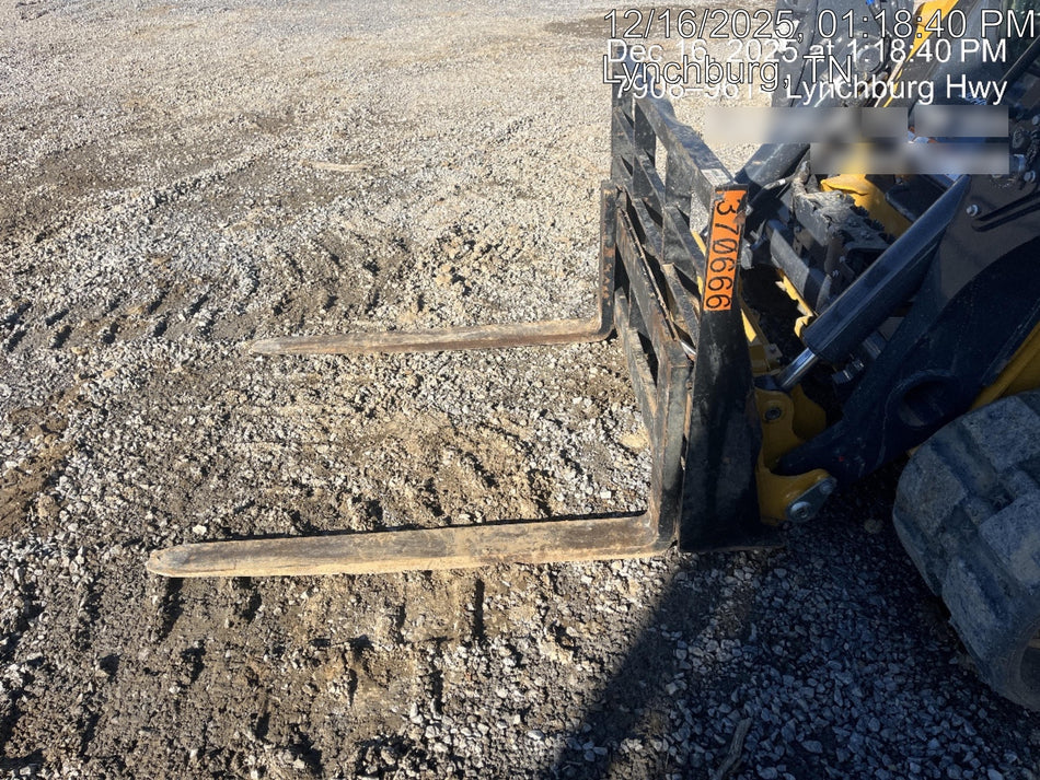 2023 ARROW MATERIAL HANDLING 48" Pallet Forks - Arrow