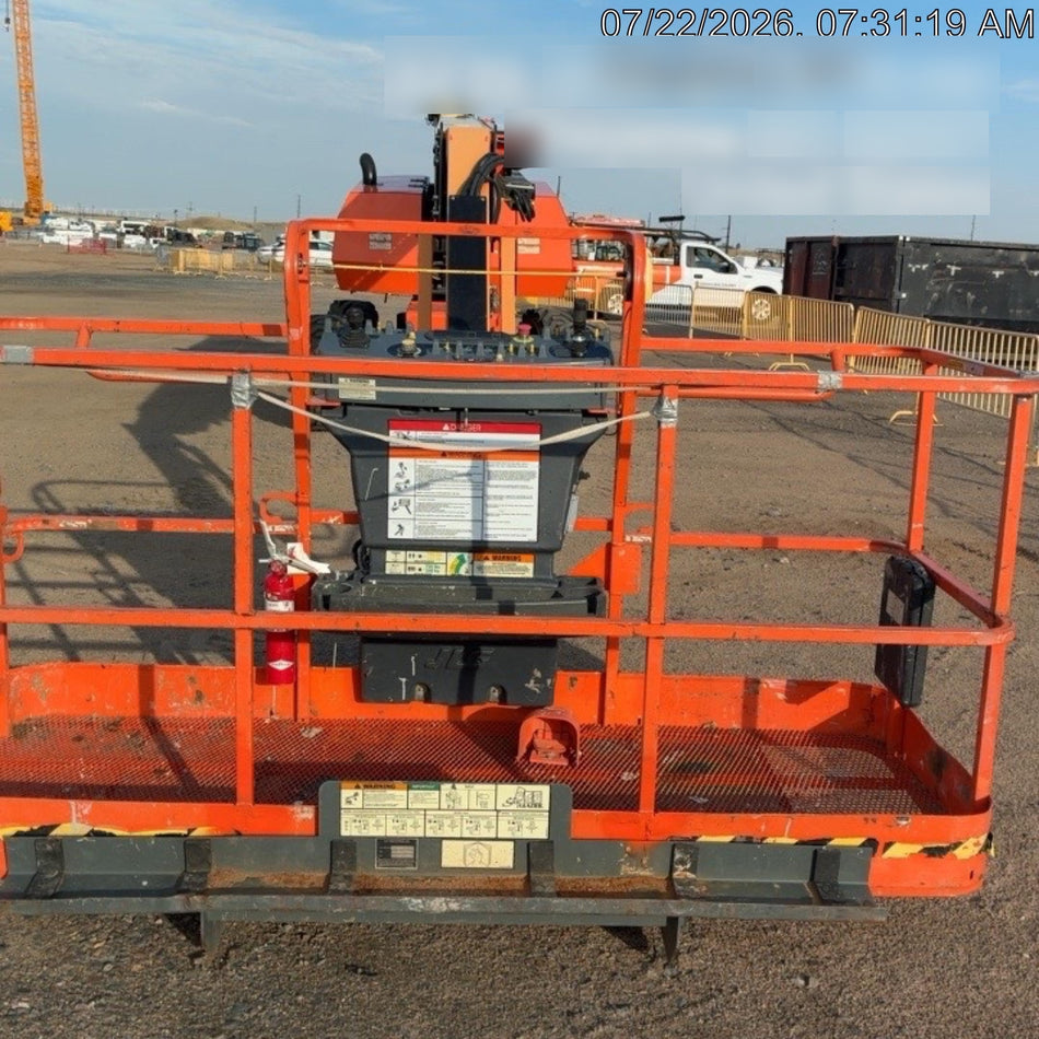 2022 JLG 860SJ