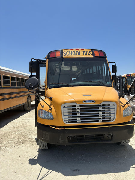 2014 FREIGHTLINER Thomas 72 Passenger Bus