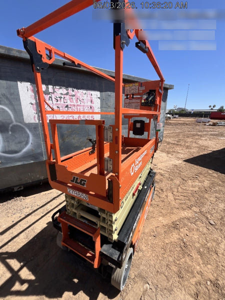 2022 JLG R1932