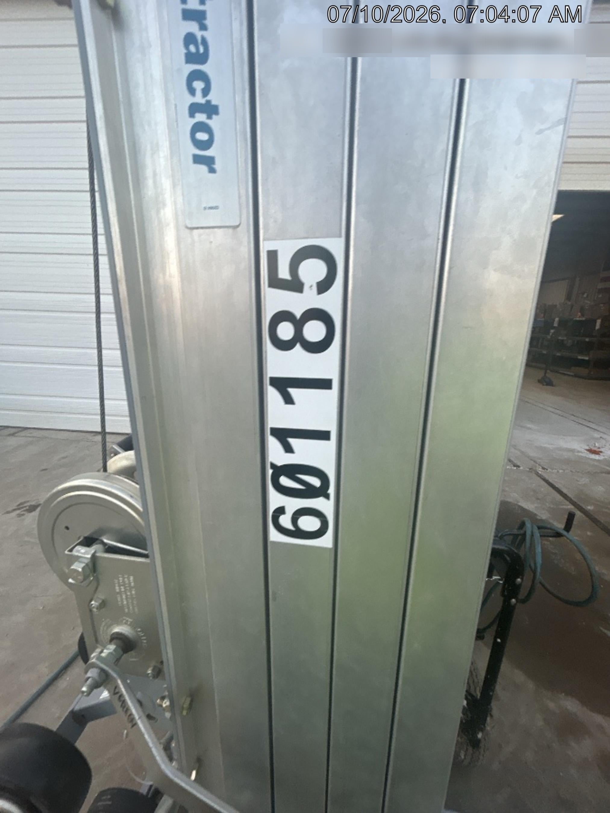 2025 GENIE SLC-24