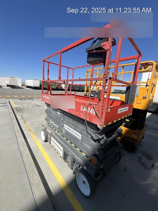2022 SKYJACK SJ4740