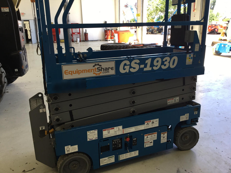 2017 GENIE GS-1930