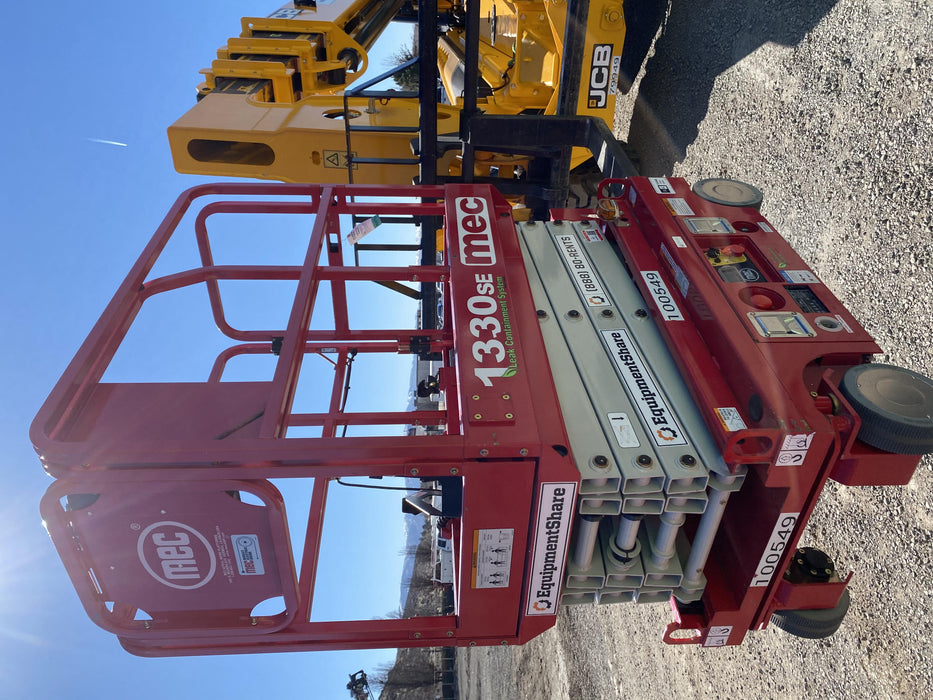 2020 MEC 1330SE Solid NM Tires, Steel Swing out Doors, LCS, Beacon, 900W Invertor