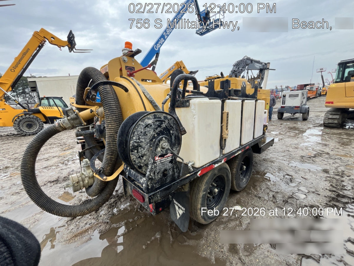 2021 Vac-Tron LP573XDT T4 Koehler Diesel Engine, 500 Gallon Debris Tank, x2 100 Gallon Water Tanks