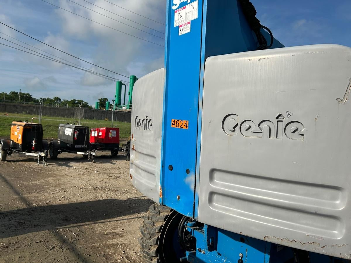 2017 GENIE S-45