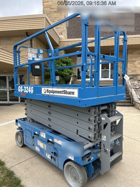 2022 GENIE GS-3246